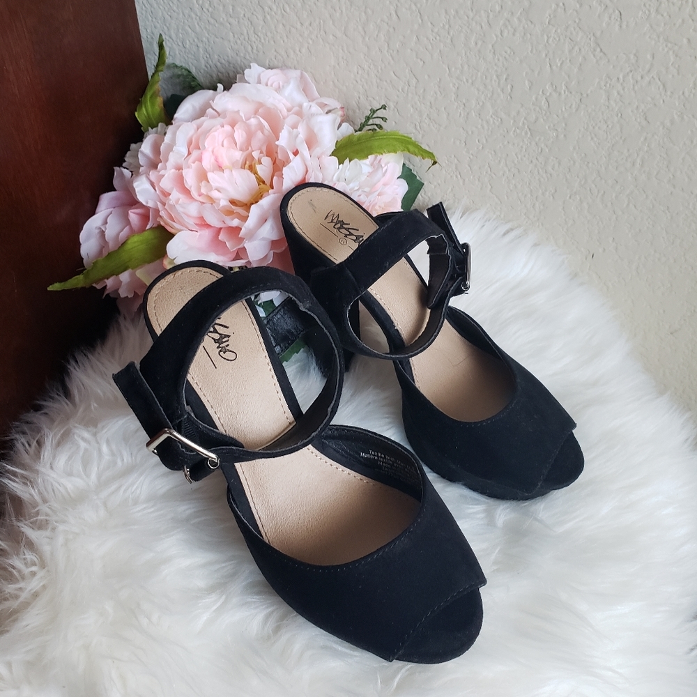 Mossimo Platform Chunky Heel